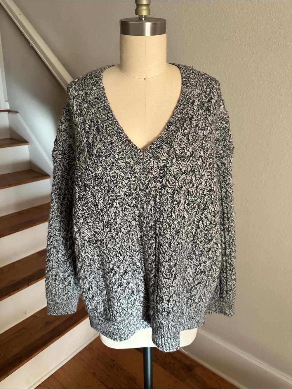 Vince Cable Knit Wool Cashmere Blend Gray V-Neck Sweater Long Sleeve - Picture 7 of 9